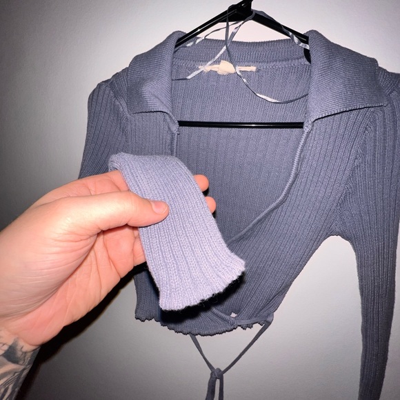 AÉROPOSTALE - Long sleeves crossover top (Blue, Size M) - Picture 4 of 5